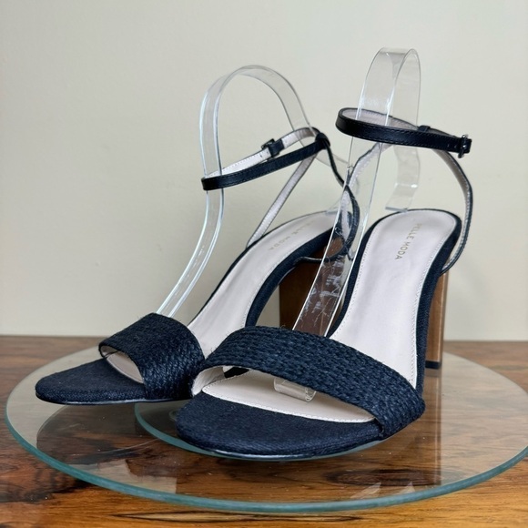 Pelle Moda Zina High Heel - black - size 11 - Picture 7 of 16